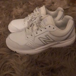White new balance
